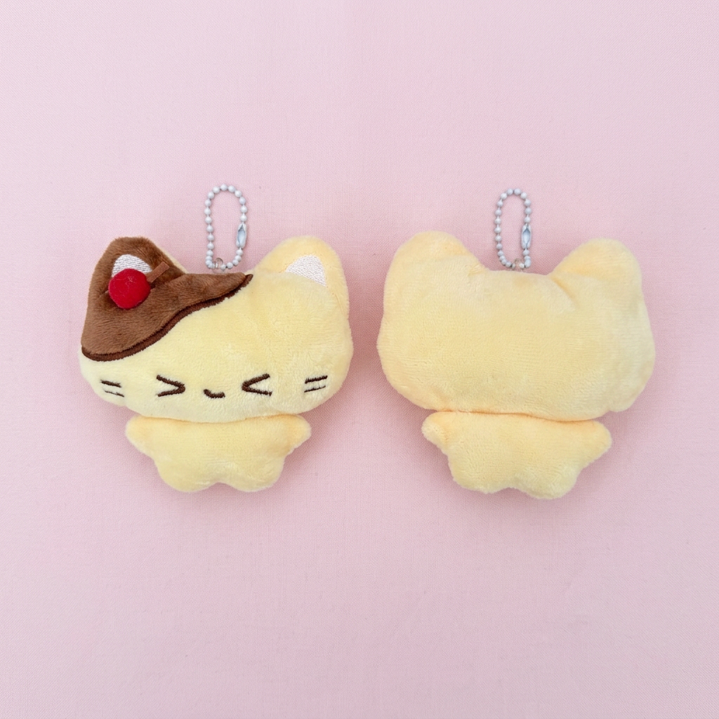 Shy Pudding Cat Keychain｜害羞的布丁猫挂件
