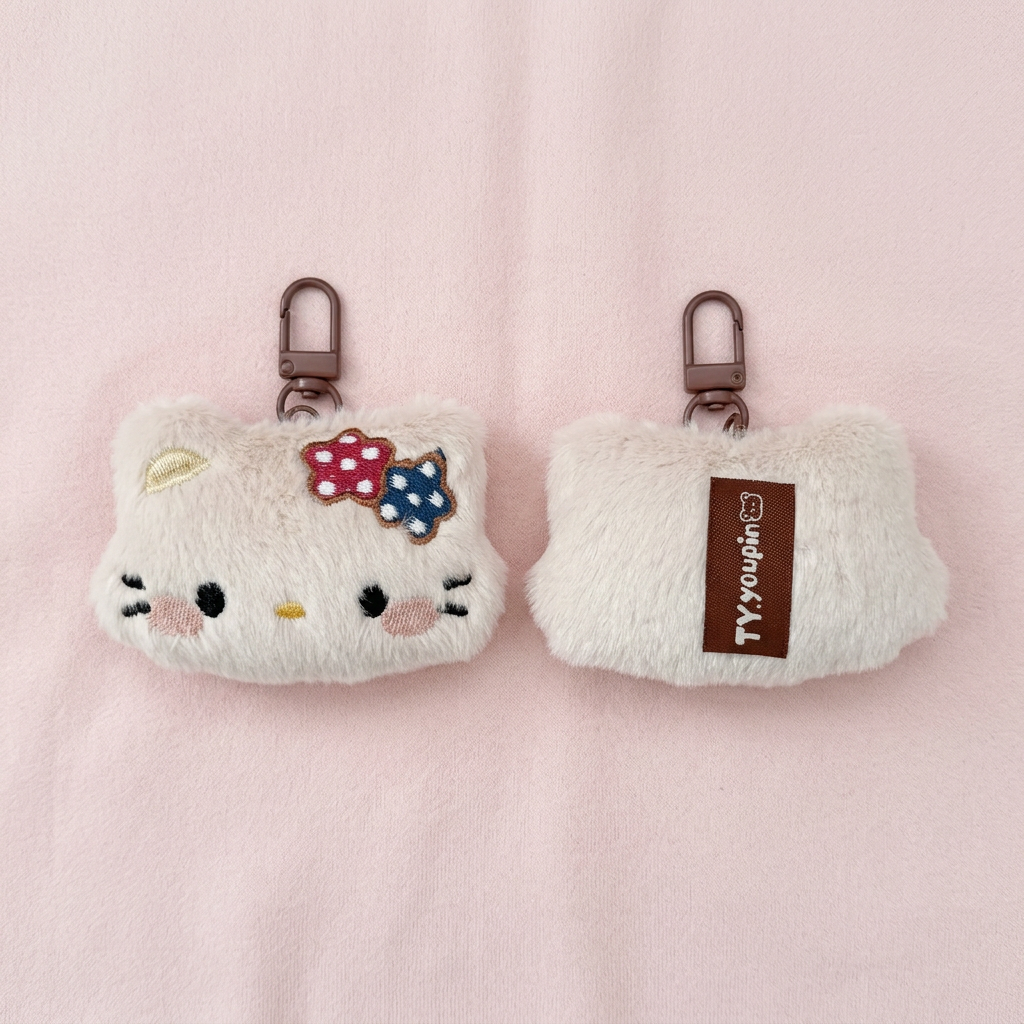 A Vintage-Style Little Cat Keychain｜复古的小猫挂件