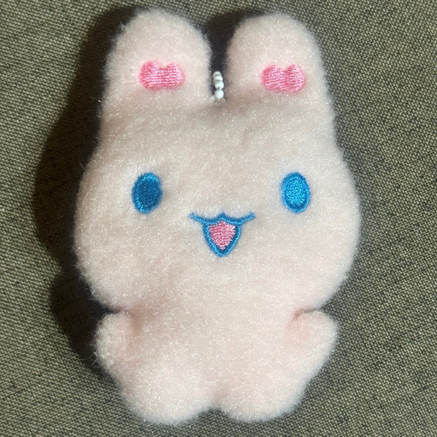 Pink Heart-Eared Bunny Keychain｜粉色爱心耳兔挂件