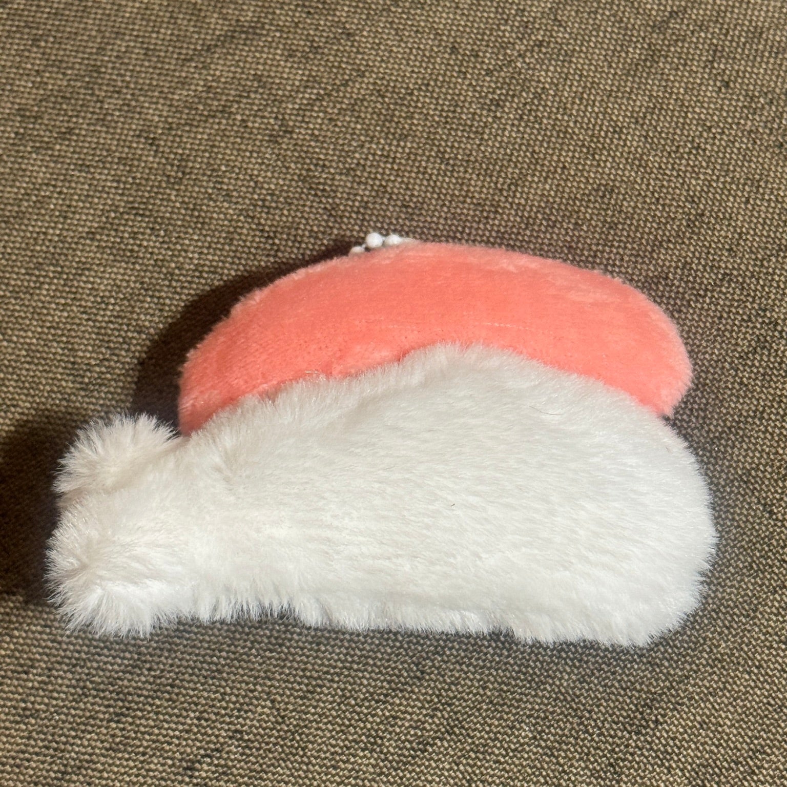 Salmon Sushi Seal Keychain｜三文鱼寿司海豹挂件