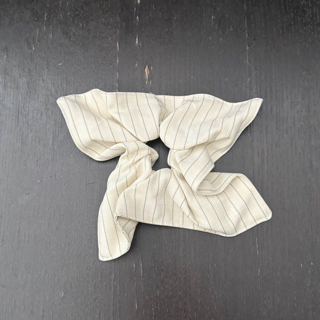 Striped White Hair Tie｜白色条纹发圈