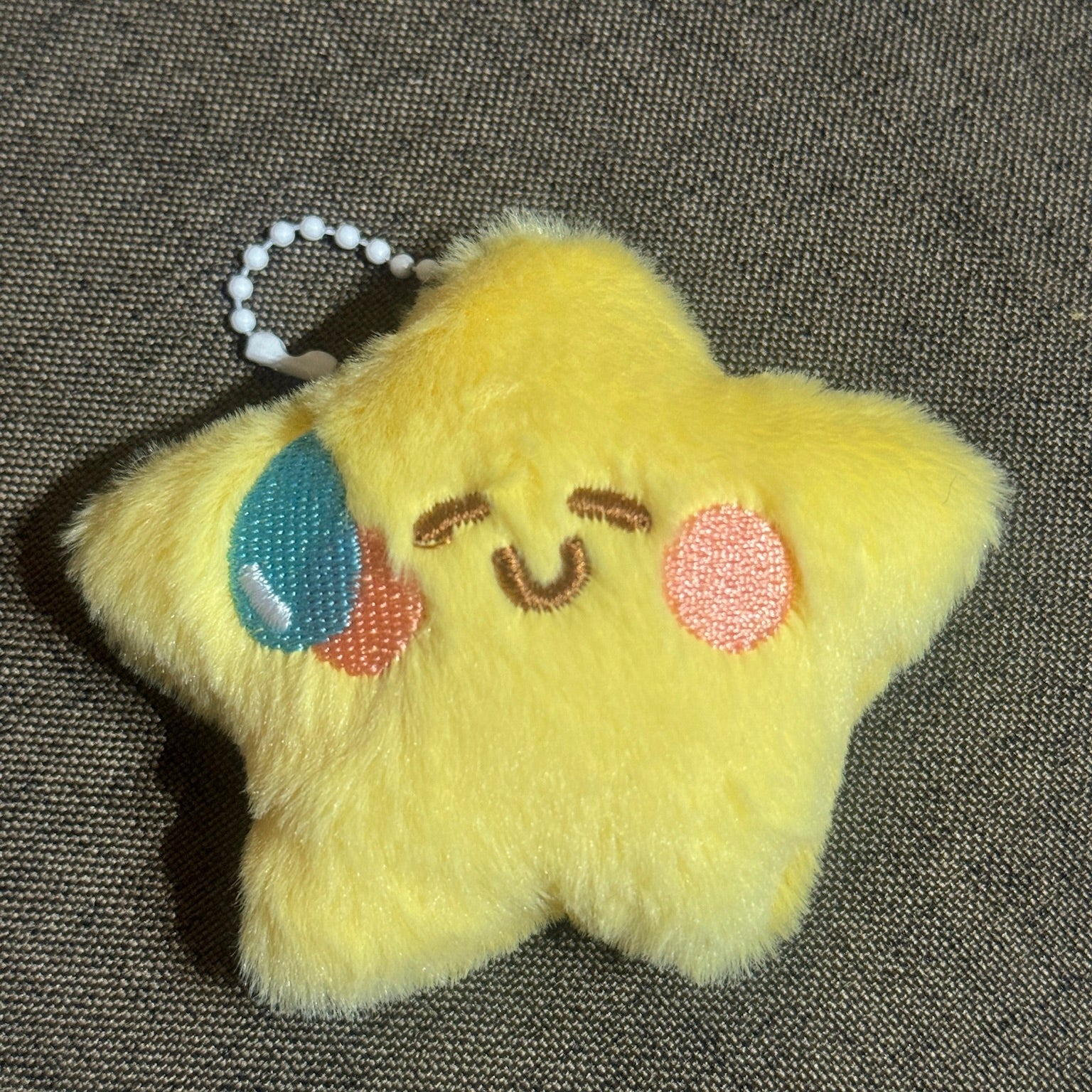 Awkward Star Keychain｜尴尬的星星挂件