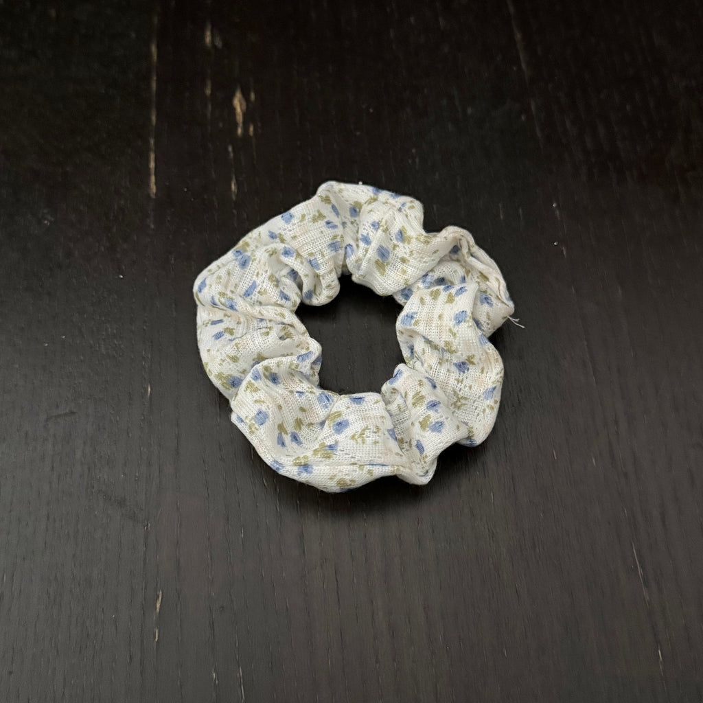 Blue Floral Organza Hair Tie｜蓝色碎花纱发圈