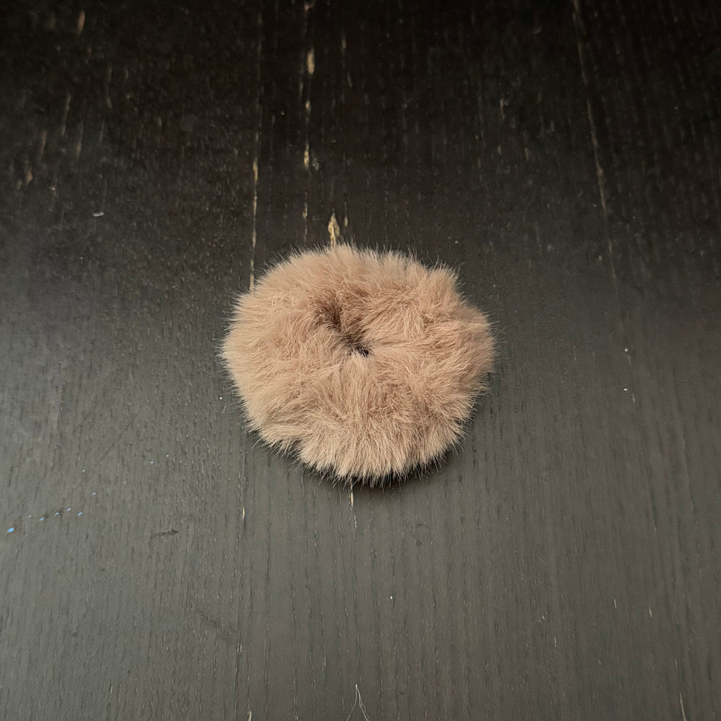 Fluffy Brown Hair Tie｜毛茸茸的棕色发圈