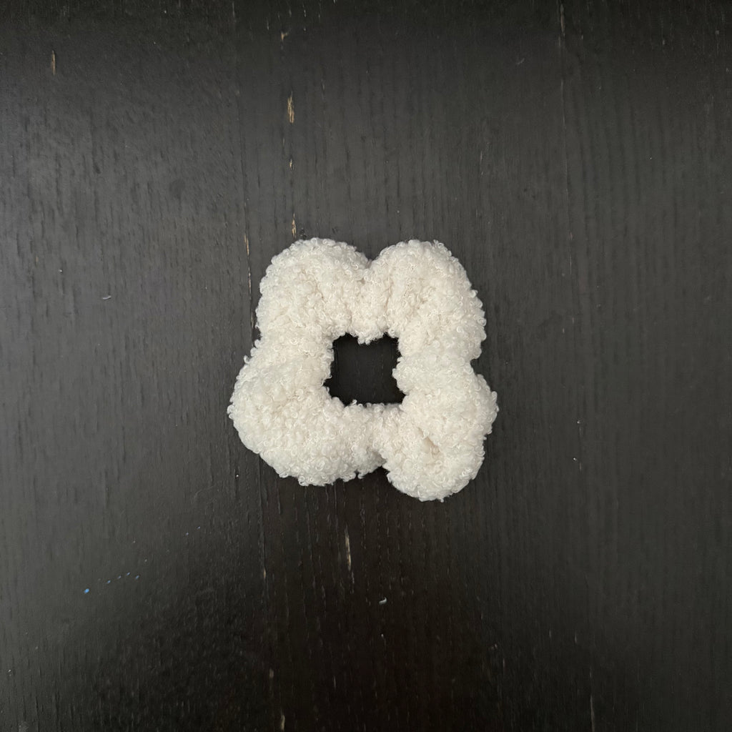 Fluffy White Hair Tie｜白色毛茸茸发圈