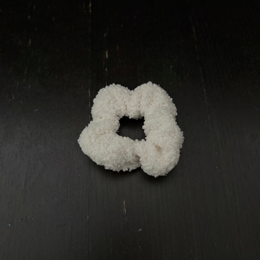 Fluffy White Hair Tie｜白色毛茸茸发圈