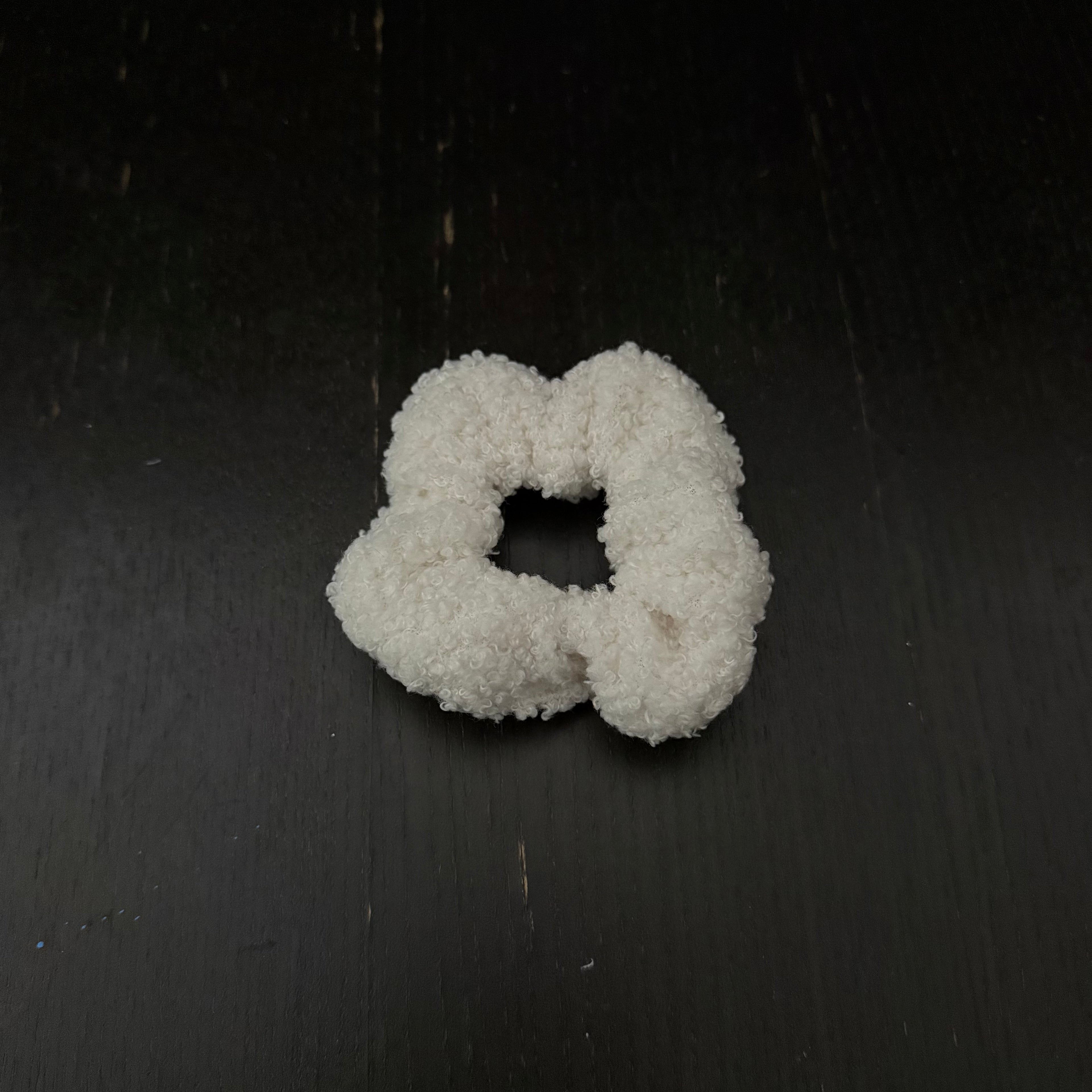 Fluffy White Hair Tie｜白色毛茸茸发圈