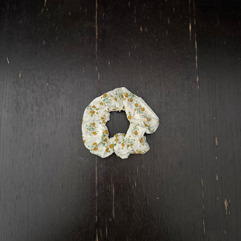 Ditsy Yellow Floral Hair Tie｜黄色碎花发圈