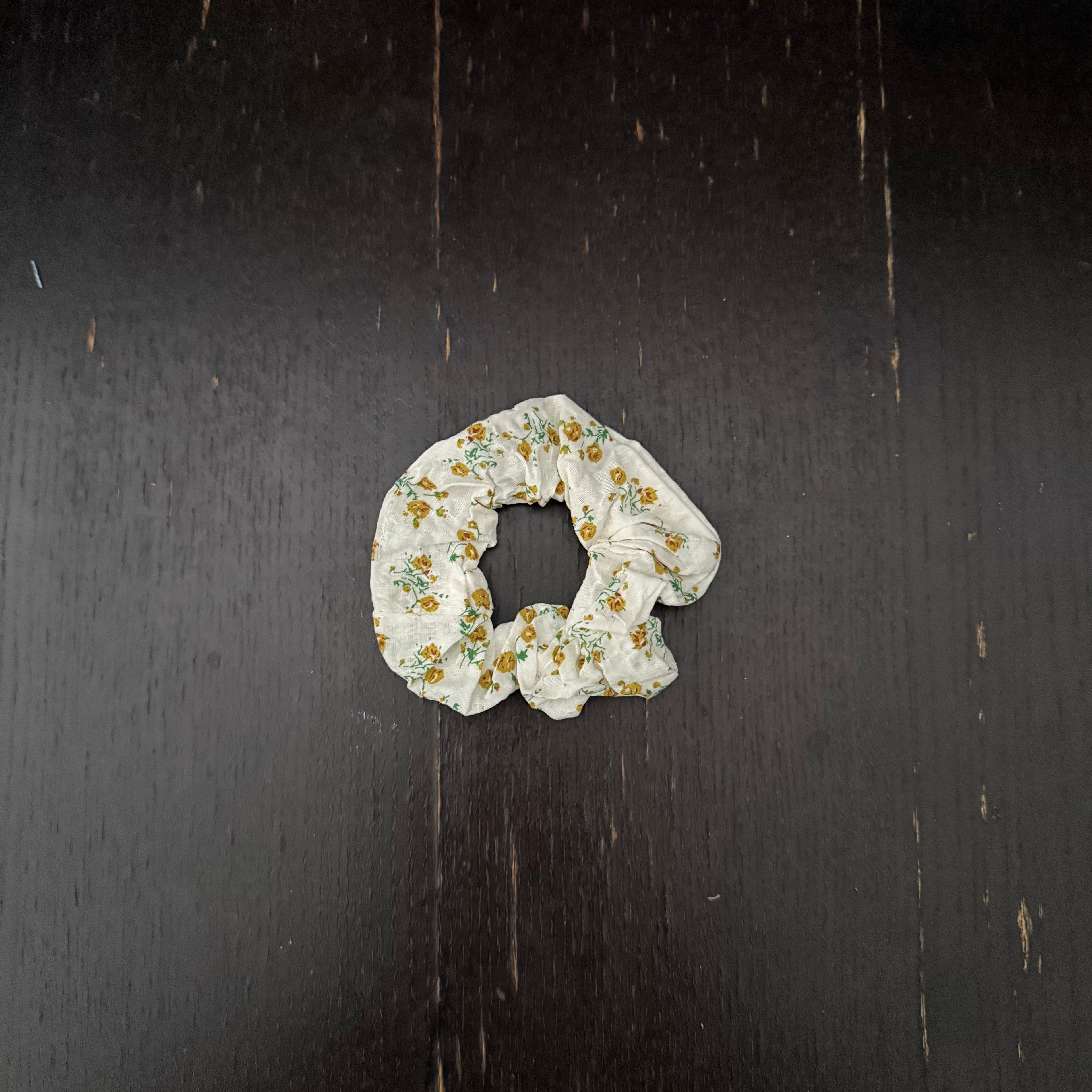 Ditsy Yellow Floral Hair Tie｜黄色碎花发圈