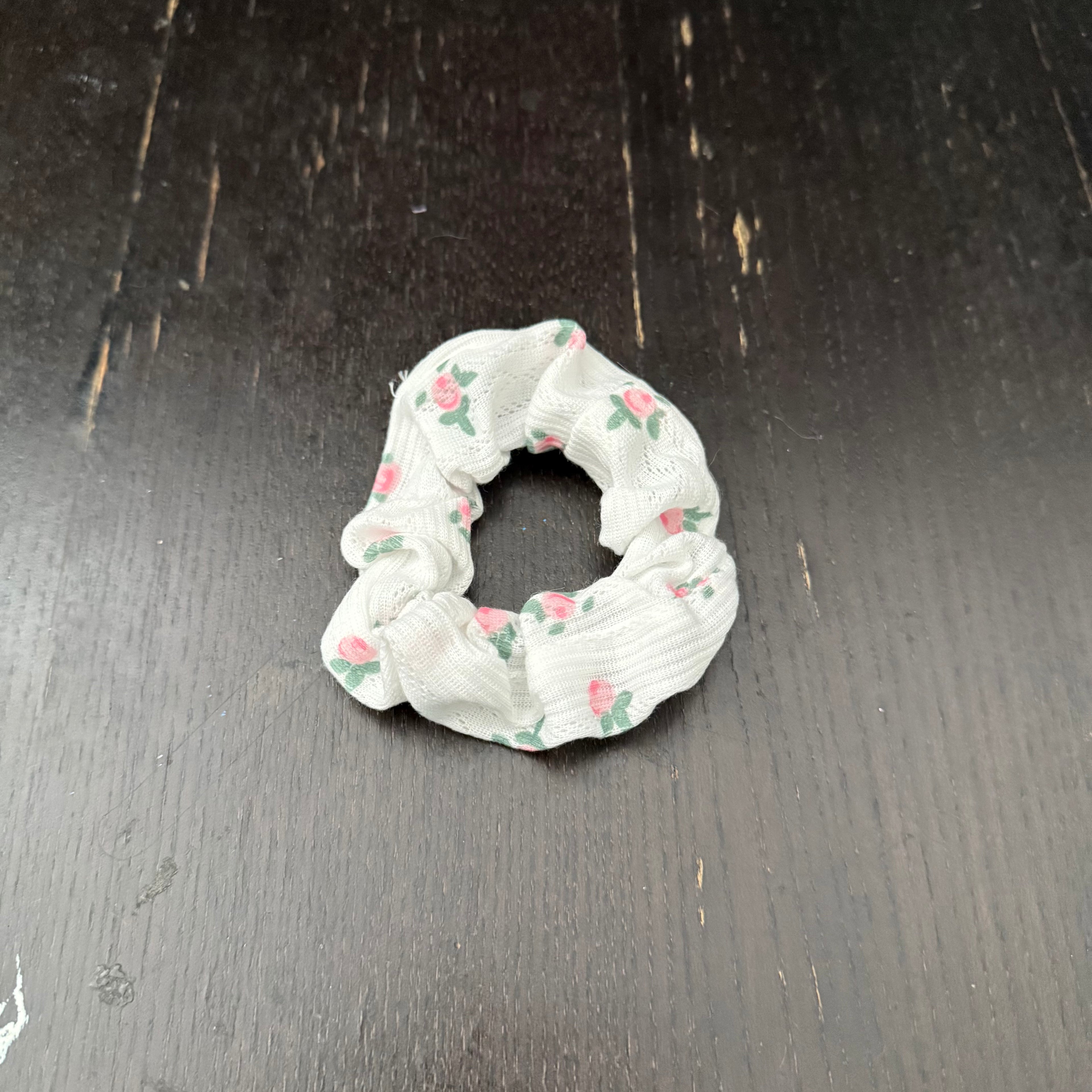 Soft Rose Floral Hair Tie｜淡淡的玫瑰碎花发圈