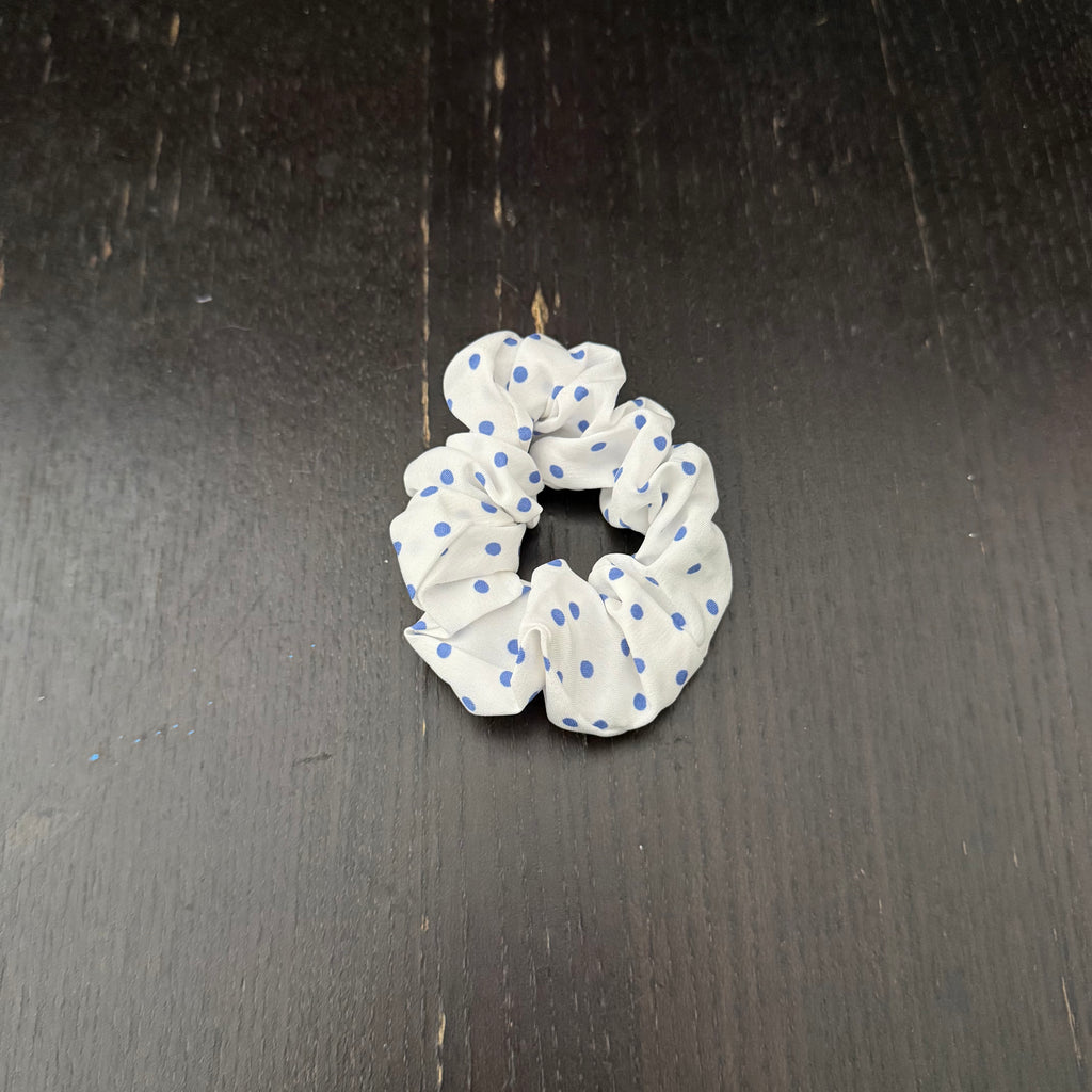 Blue Polka Dot Hair Tie｜蓝色波点发圈