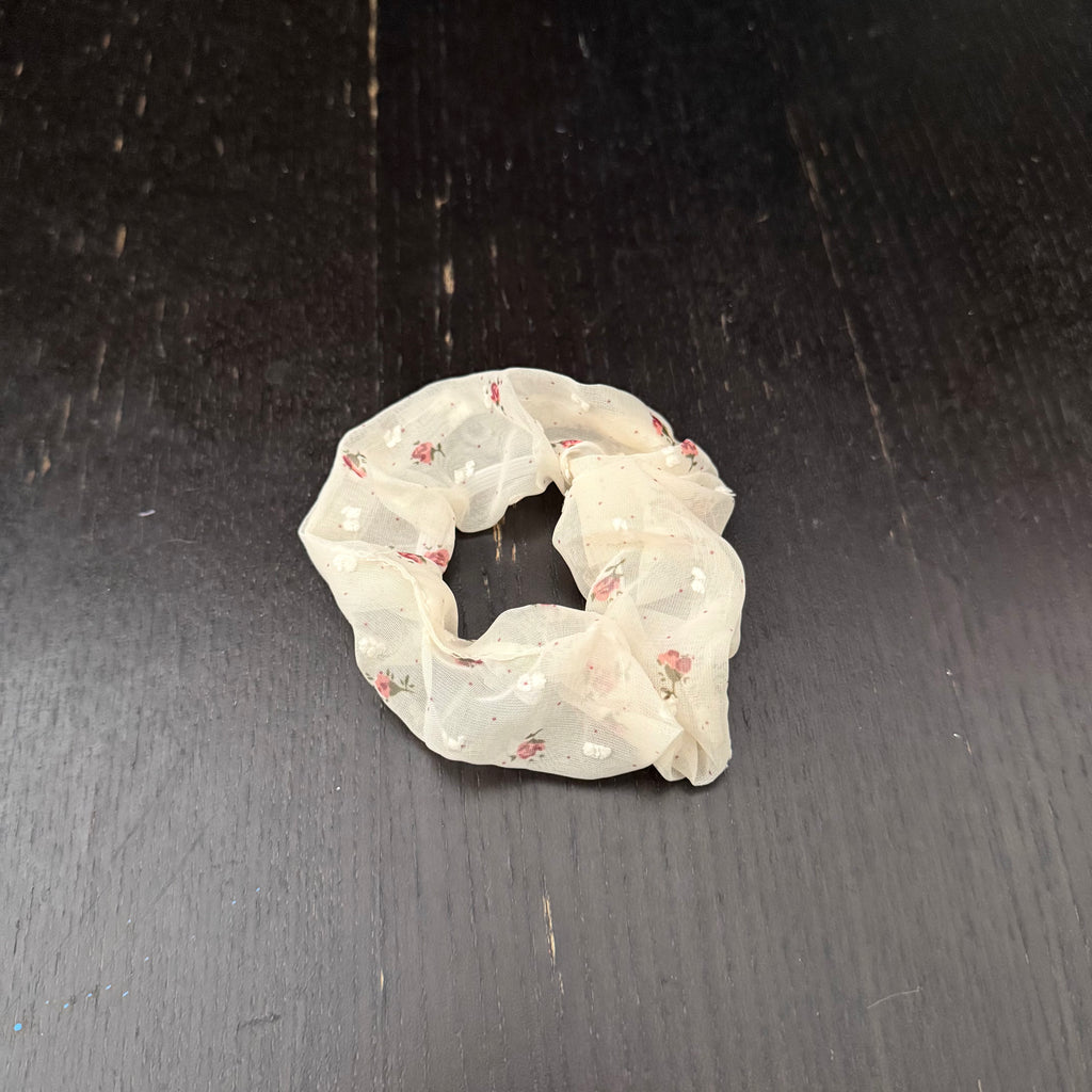 Rose Tulle Hair Tie｜玫瑰纱发圈