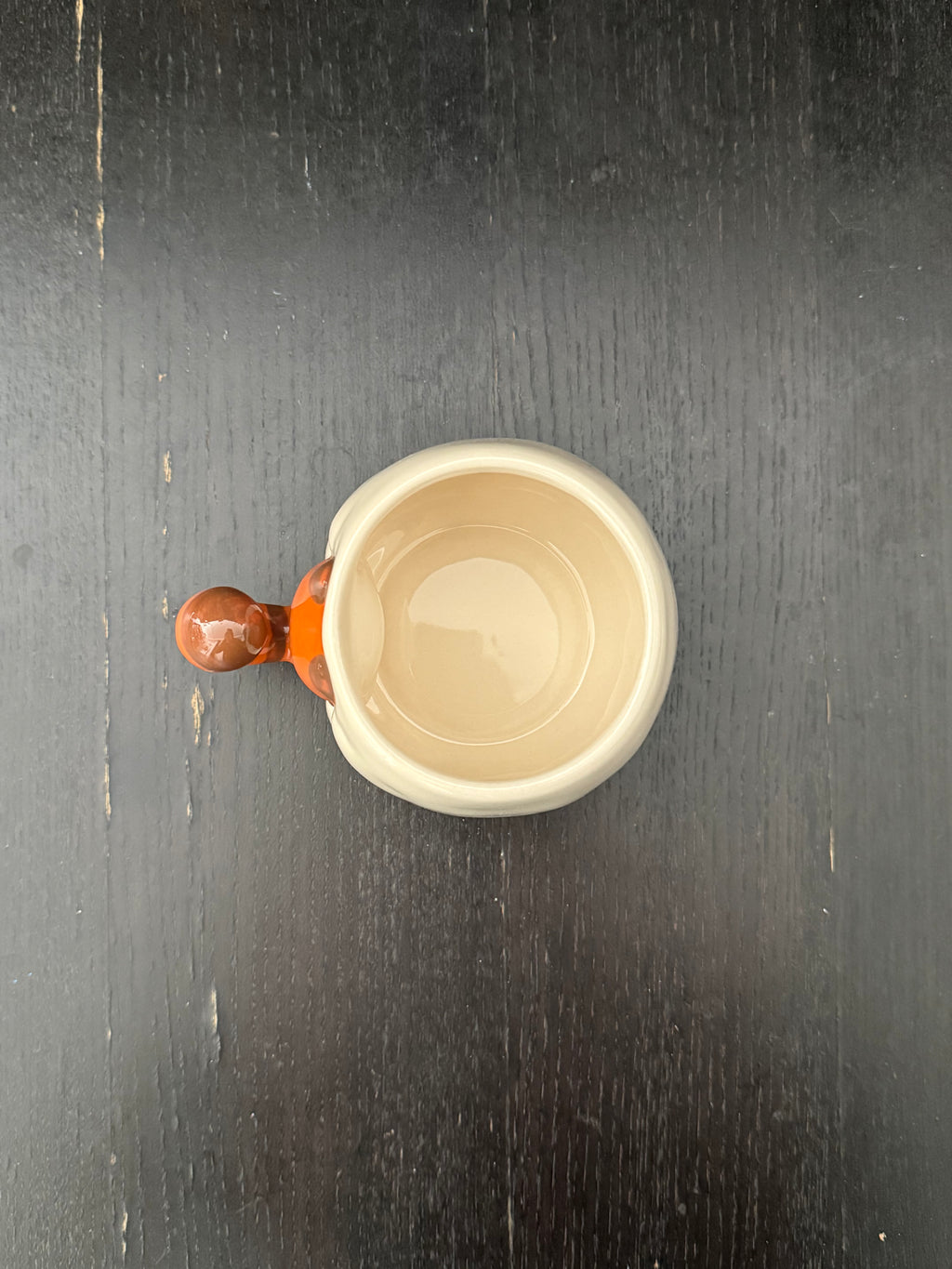 Sleeping Raccoon Mug｜埋枕头的小浣熊杯子
