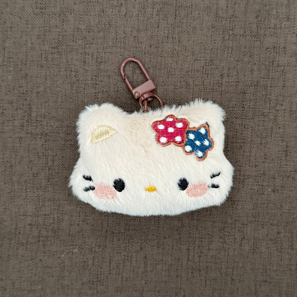 A Vintage-Style Little Cat Keychain｜复古的小猫挂件