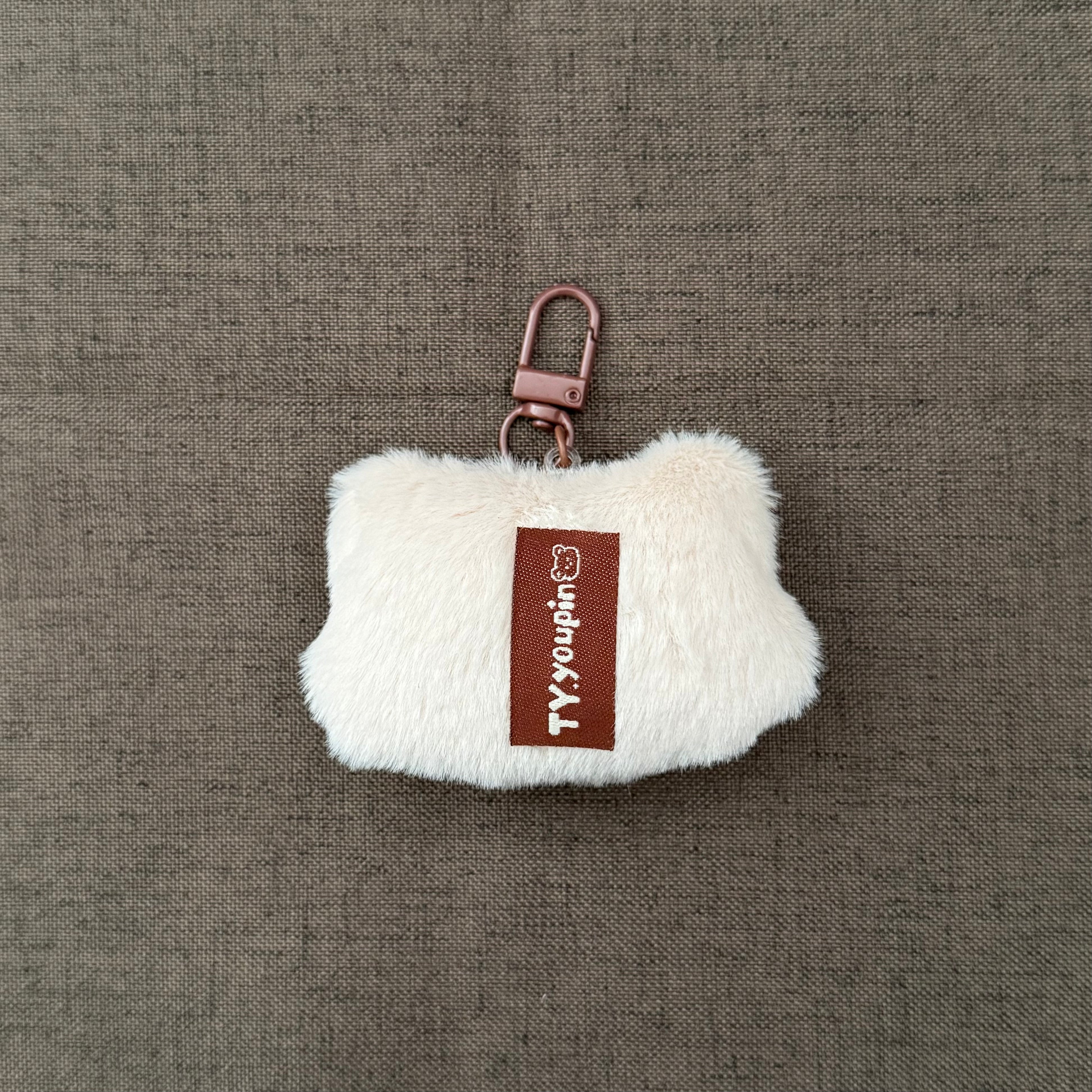 A Vintage-Style Little Cat Keychain｜复古的小猫挂件
