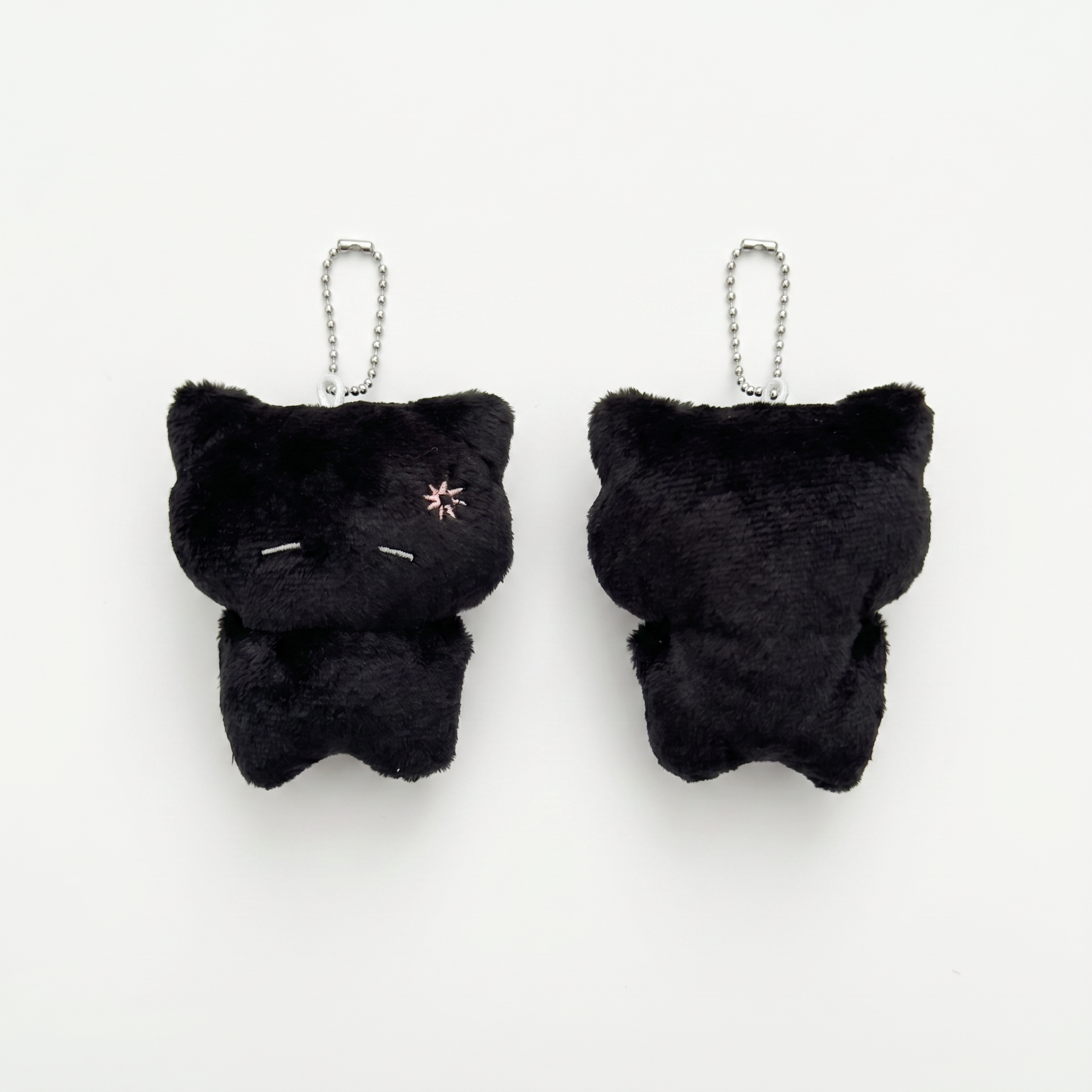 Thoughtful Black Cat Keychain｜思考中的黑色小猫挂件