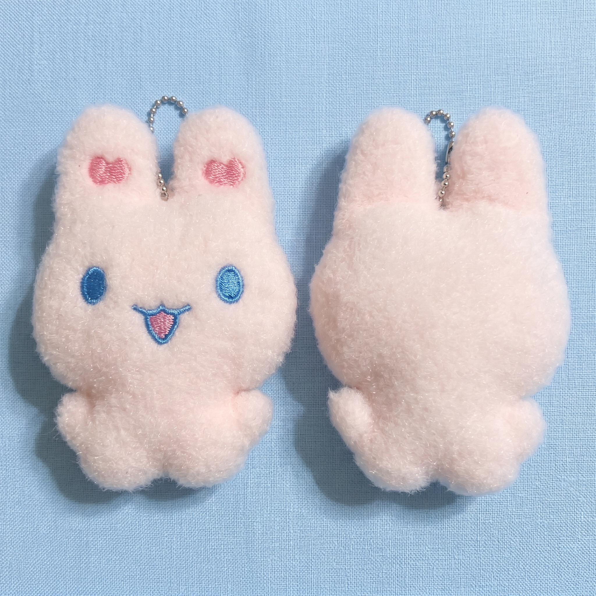 Pink Heart-Eared Bunny Keychain｜粉色爱心耳兔挂件