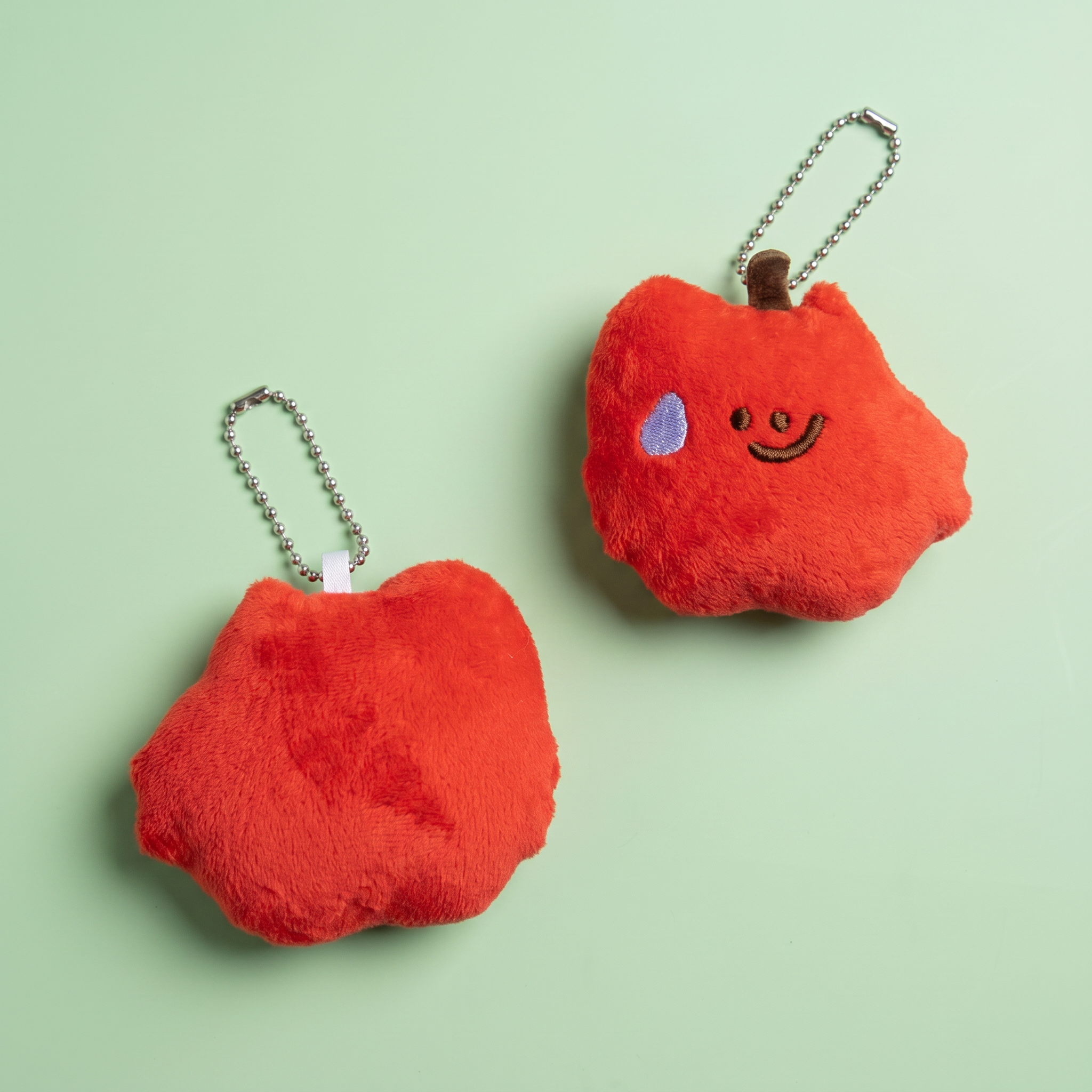Awkward Bitten Apple Keychain｜被咬了一口的尴尬苹果挂件
