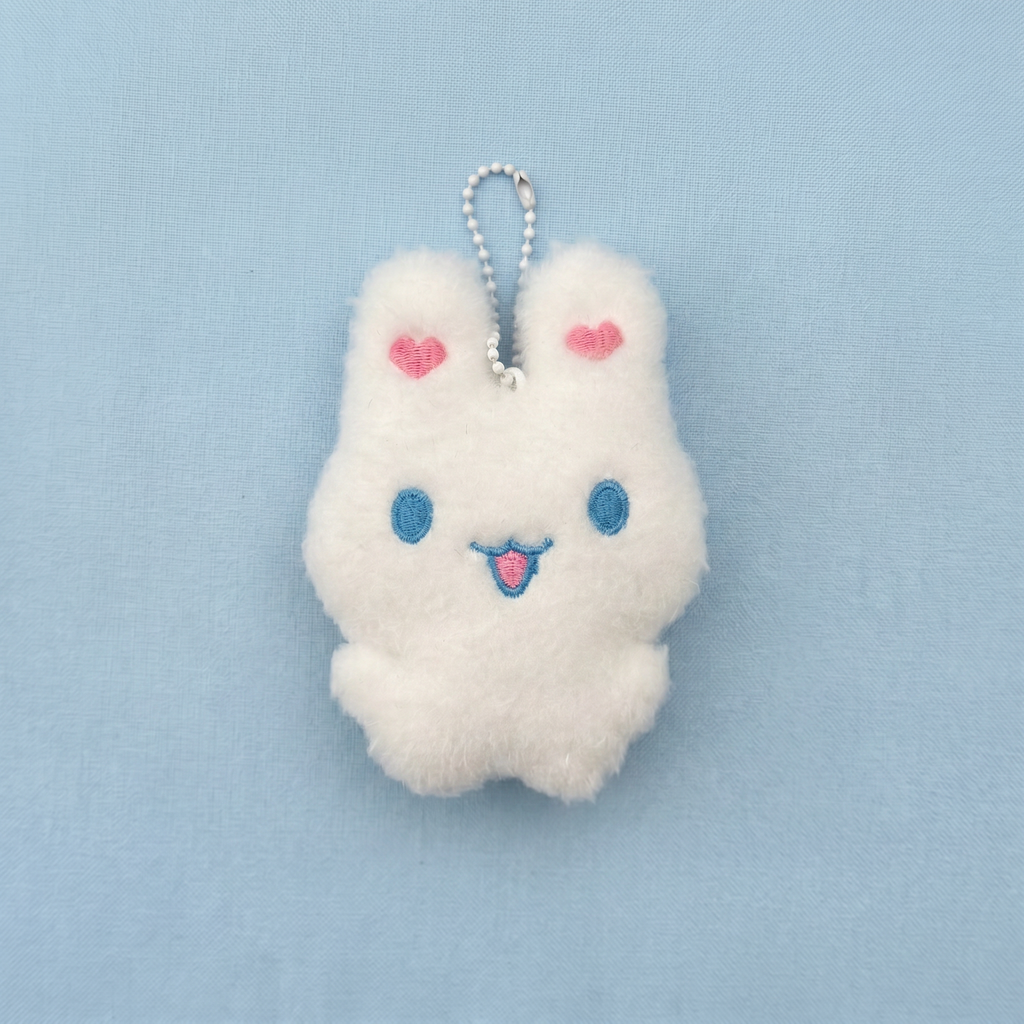 Happy Heart-Eared Bunny Keychain｜开心的爱心耳小兔子挂件