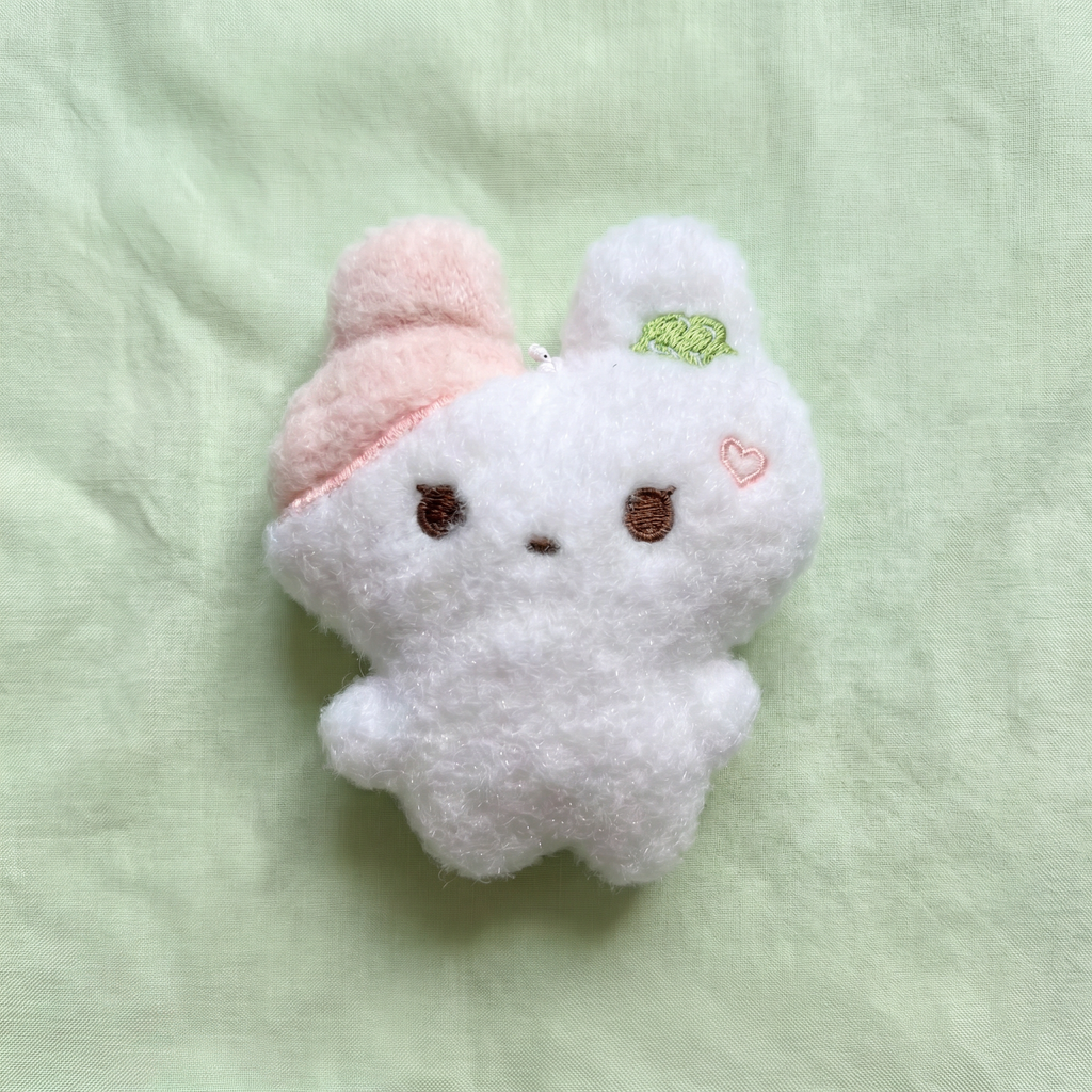 Lucky Clover Bunny Keychain｜幸运草兔子挂件