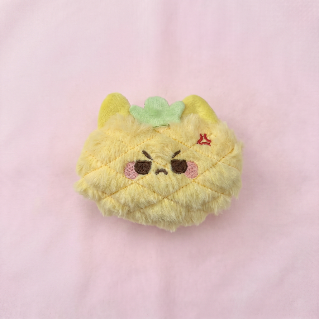 Grumpy Pineapple Cat Keychain｜生气的菠萝猫猫