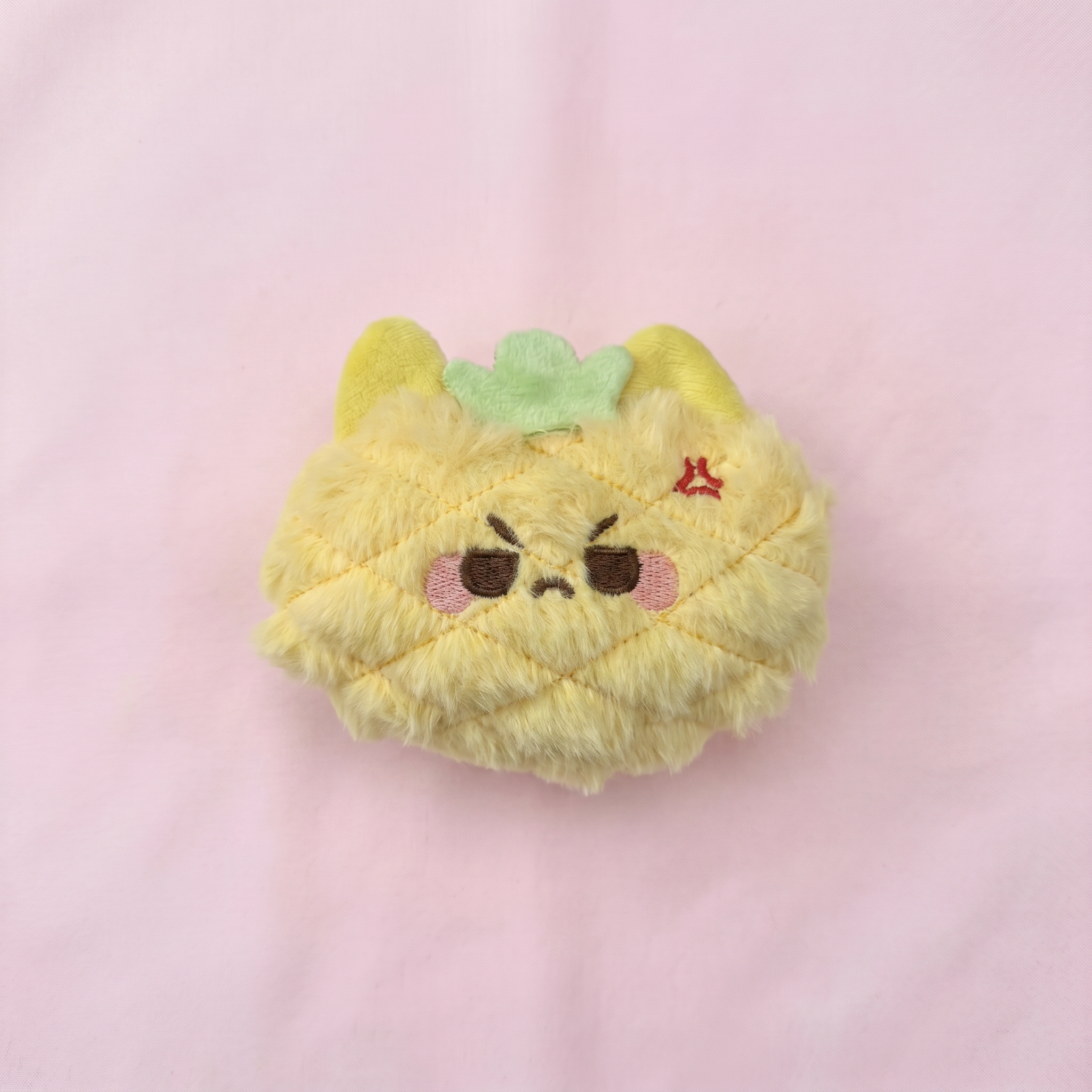 Grumpy Pineapple Cat Keychain｜生气的菠萝猫猫