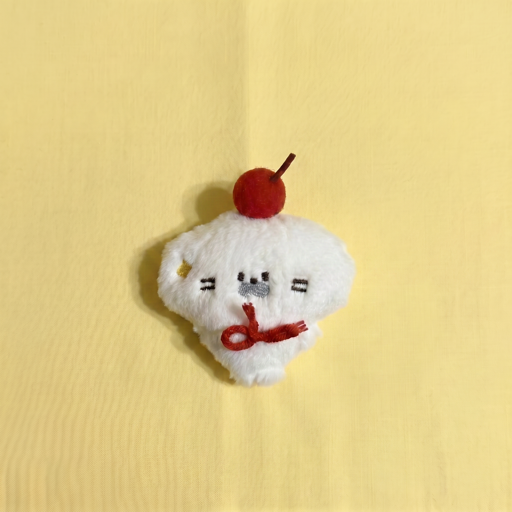 Cherry Seal Keychain｜樱桃小猫挂件